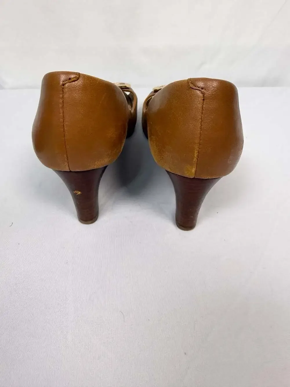 Tory Burch Logo 65mm Peep-Toe Leather Wedge Pumps, Tan